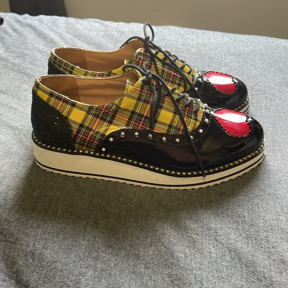 TORRID x Betsy Johnson Oxford shoes - Picture 2 of 7